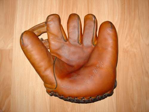 Harland Clift Goldsmith G18 Front